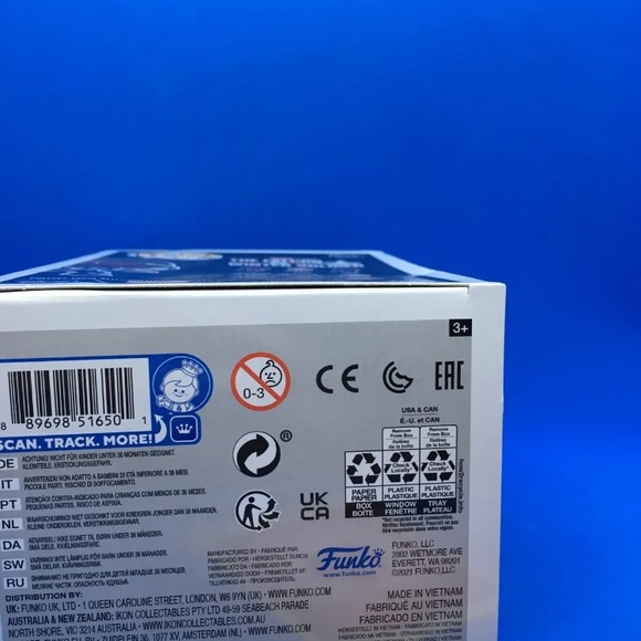 Funko Pop! Falcon and the Winter Soldier: Captain America #818 Amazon Exclusive - Picture 8 of 11